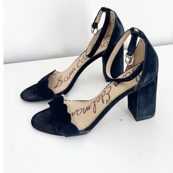 Sam Edelman Odila Black Leather Scallop Edge Block Heel Ankle Strap Sandal 7 - Picture 2 of 9
